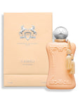 PARFUMS DE MARLY CASSILI EDP 75 ML CASSILI EDP 75 MLGioioso, frizzante e spontaneo. Questa fragranza irresistibile e deliziosa è una miscela di frutta vellutata e fiori pastello, con una spruzzata di vaniglia e legno. Cassili è un profumo davvero original
