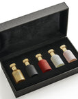 BOIS 1920 BOIS 1920 KIT ORO 18 ML Il kit Oro 18 ml contiene:1 Oro 1920 miniatura 18 ml1 Oro Nero miniatura 18 ml1 Oro Rosso miniatura 18 ml1 Oro Bianco miniatura 18 ml1 Oro Rosa miniatura 18 mlPIRAMIDI OLFATTIVE: Oro 1920Testa: Lampone, Zenzero, Incenso,