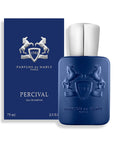 PARFUMS DE MARLY PERCIVAL EDP 75 ML PERCIVAL EDP 75 MLPresentando un sottile equilibrio di note agrumate e aromatiche su una base legnosa, questa eau de parfum emana un profumo fresco, sensuale e raffinato in una bottiglia blu oceano che sarà ricordata. T