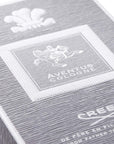 CREED AVENTUS COLOGNE EDP 100 ML AVENTUS COLOGNE EDP 100 ML AVENTUS COLOGNE riprende in parte il tema olfattivo del classico, spostandolo su tonalità agrumate speziate con accenti incensati, per regalare a chi lo indossa un'esperienza unica, distintiva e