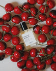 VERSATILE PARIS CERISE SUR LE GATEAU EDP ROLL ON